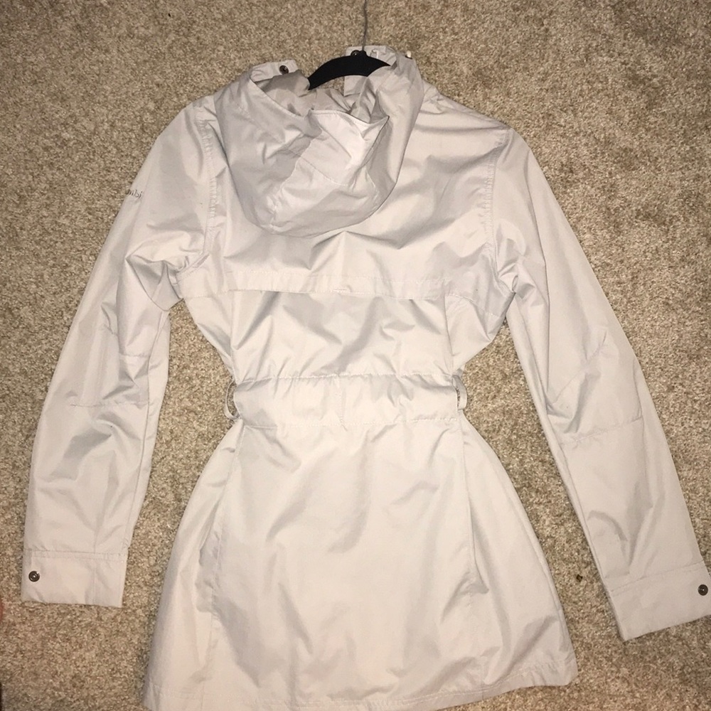 Columbia Raincoat - Picture 3 of 3